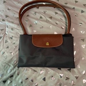 Highly versatile Longchamp Pliage  tote, large, charcoal. Purchased in Paris